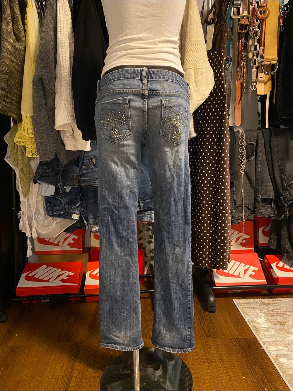 Y2K Guess Low rise Jeans with Cross Detail on Back Pockets - Picture 3 of 6